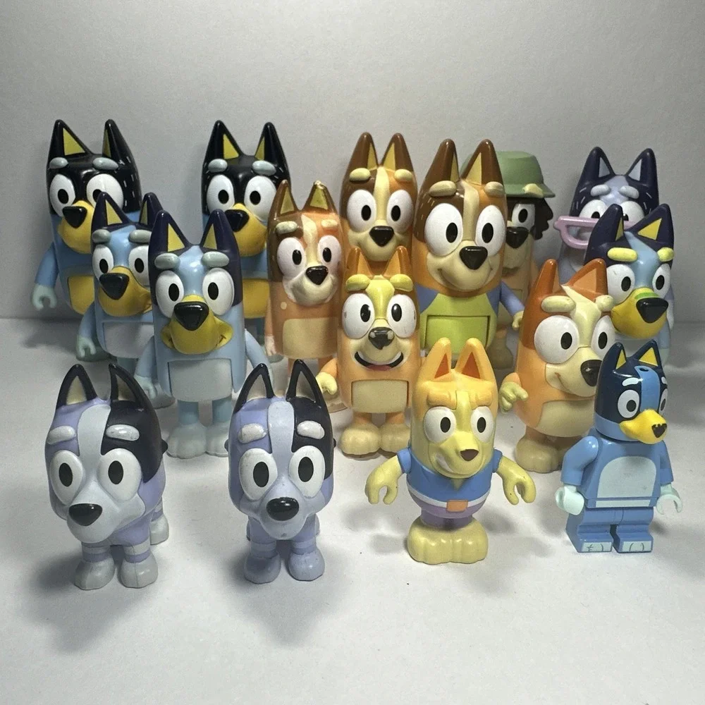 Bluey and Friends Family Figures Toys Lot of 16 Figures